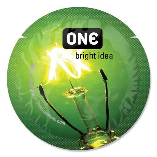 Презерватив ONE Glowing Pleasures, 1 шт, світиться в темряві, зі змазкою