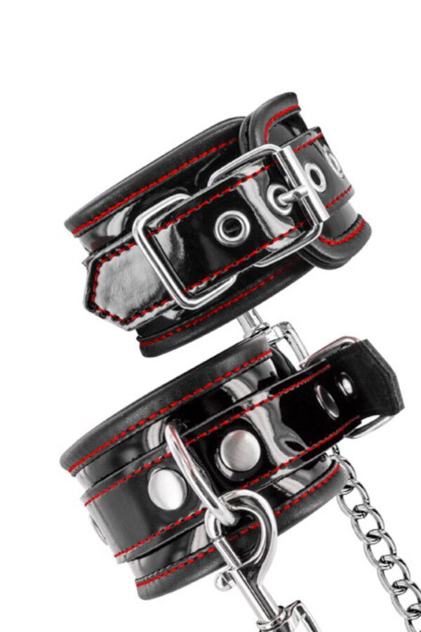 Наручники Fetish Tentation Premium Patent leather handcuffs