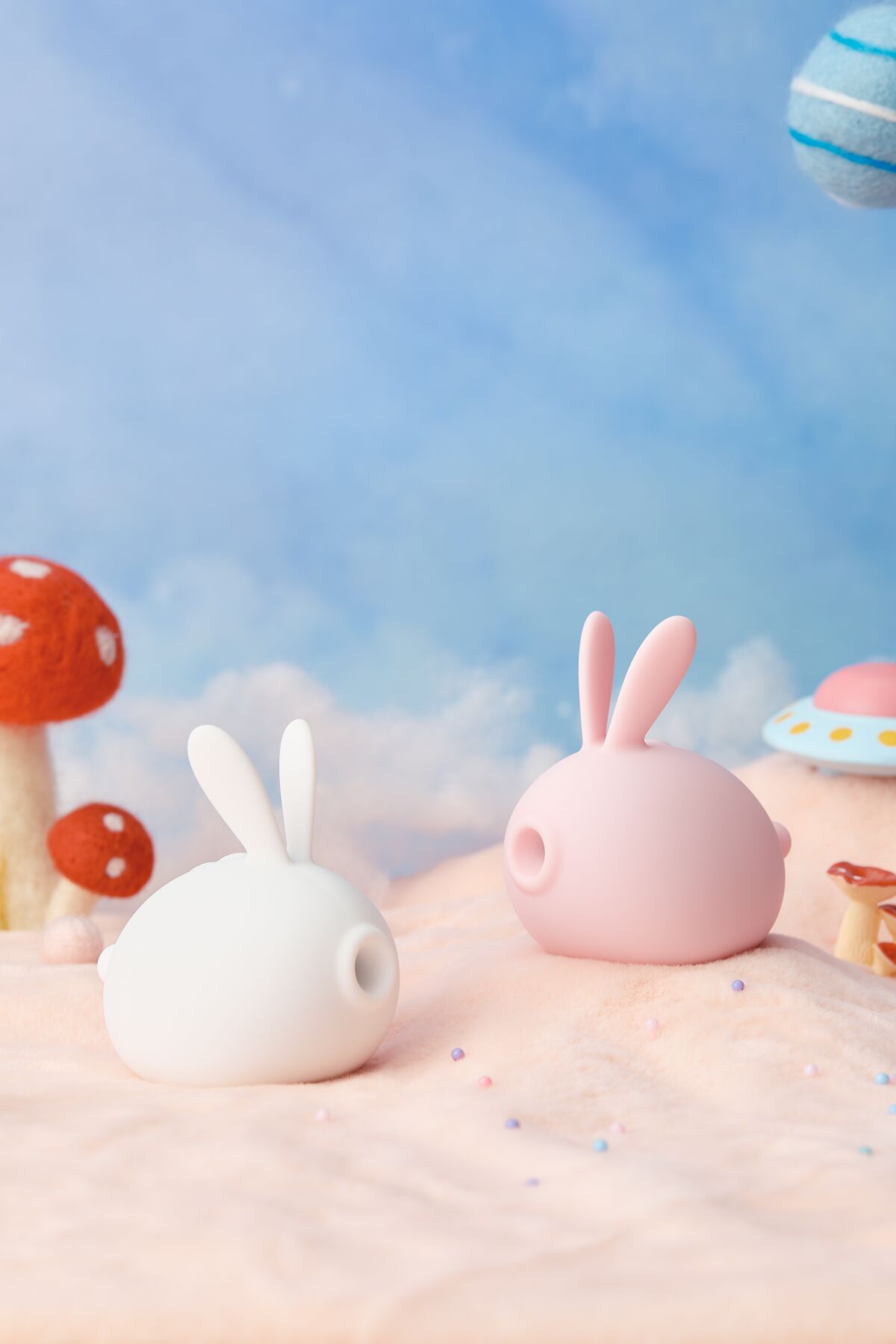 Вакуумний кліторальний стимулятор з вібрацією KISTOY Too Simple White