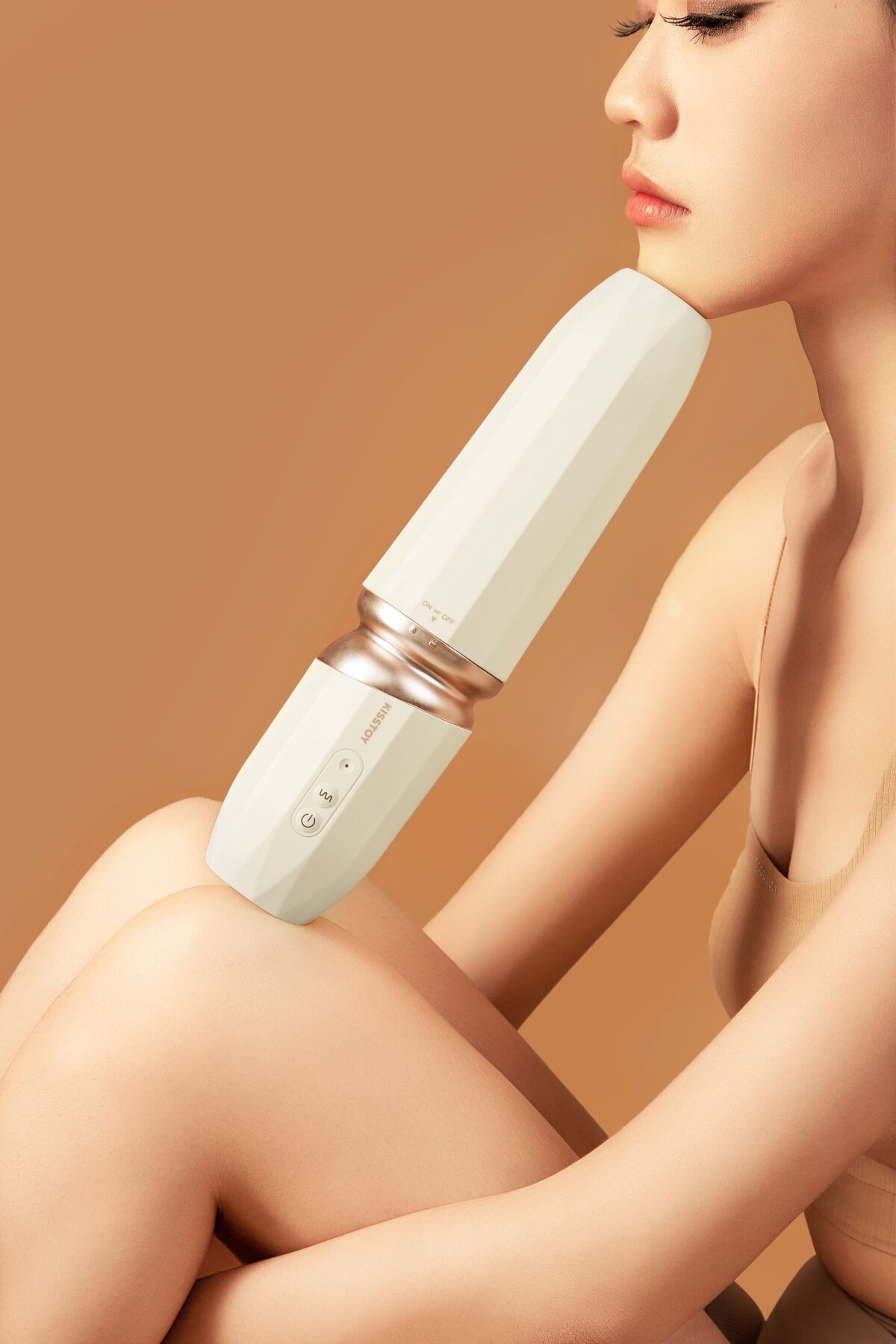 Міні секс-машина KISSTOY Tutu II на присосці, пульсація, імітація фрикцій, підігрів, знімна насадка