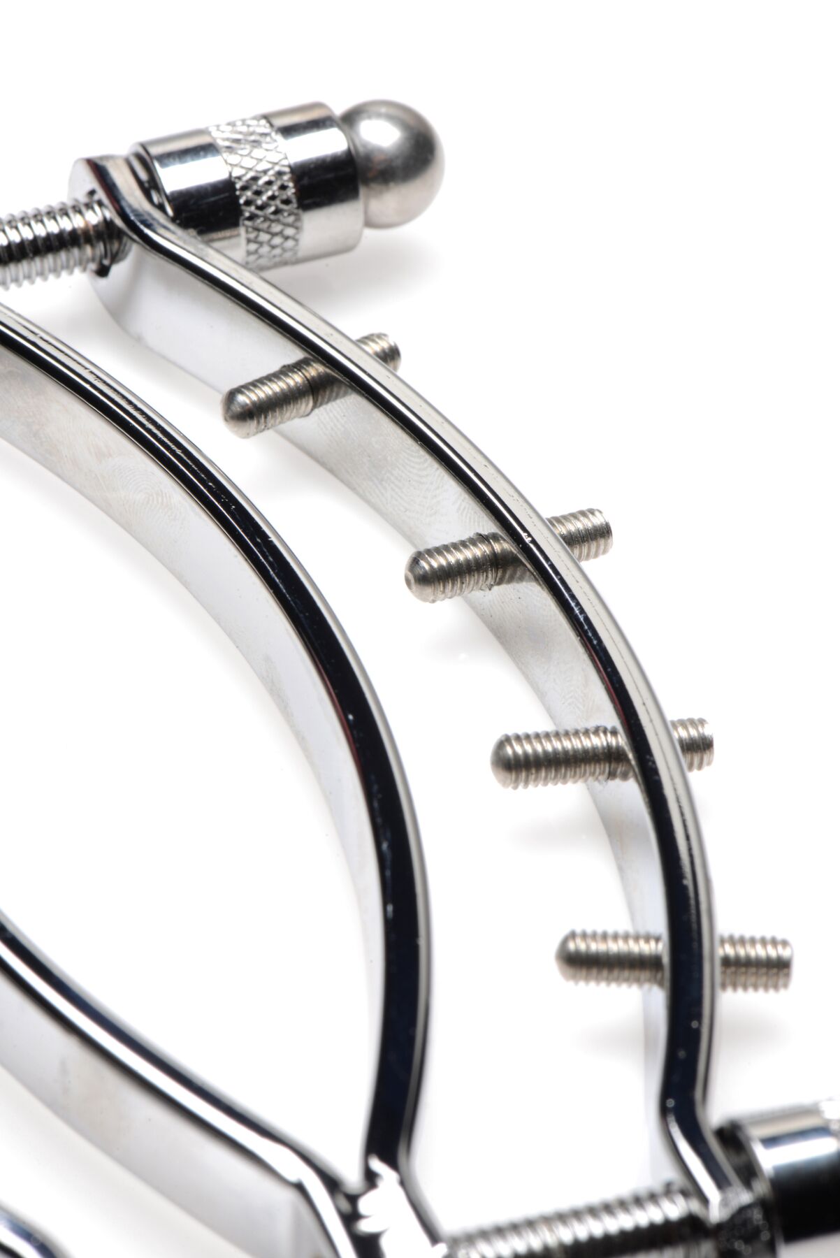 Затискач для вагіни Master Series: Spread 'Em Poker Vagina Clamp with Adjustable Pressure Screws, ши